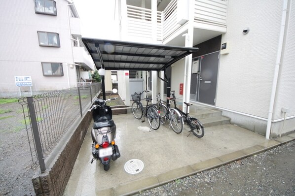 レオネクストウィステリアRの物件内観写真